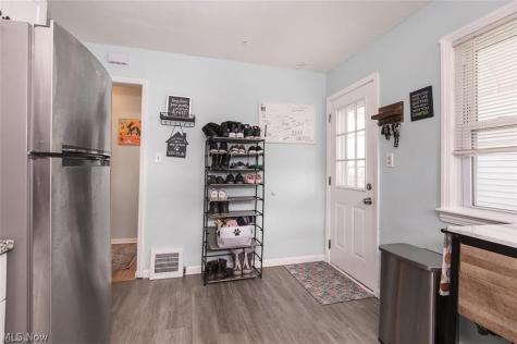 25151 Zeman Avenue Euclid OH 44132