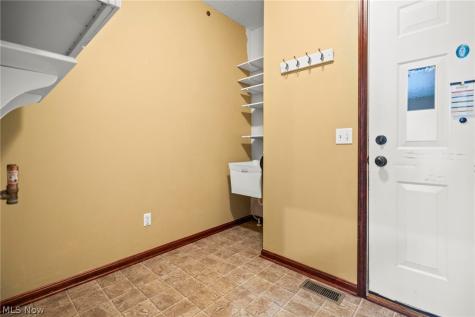 3700 Heron Drive Lorain OH 44053