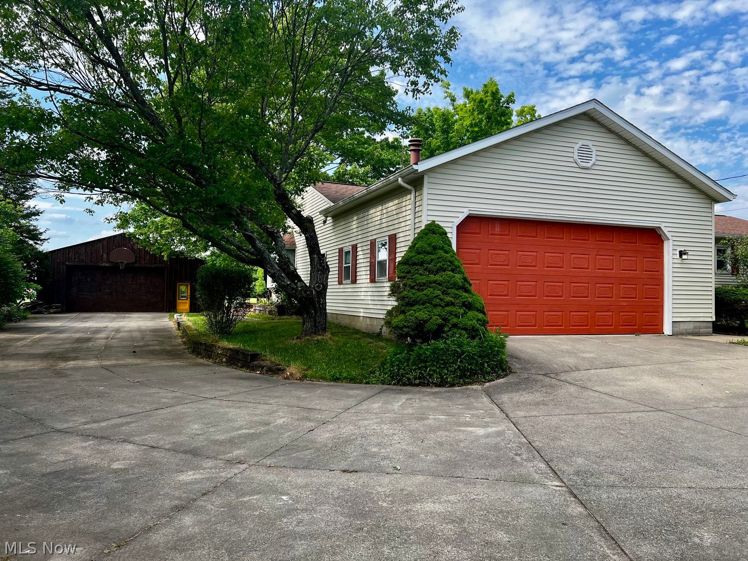 1123 Granger Road Medina OH 44256