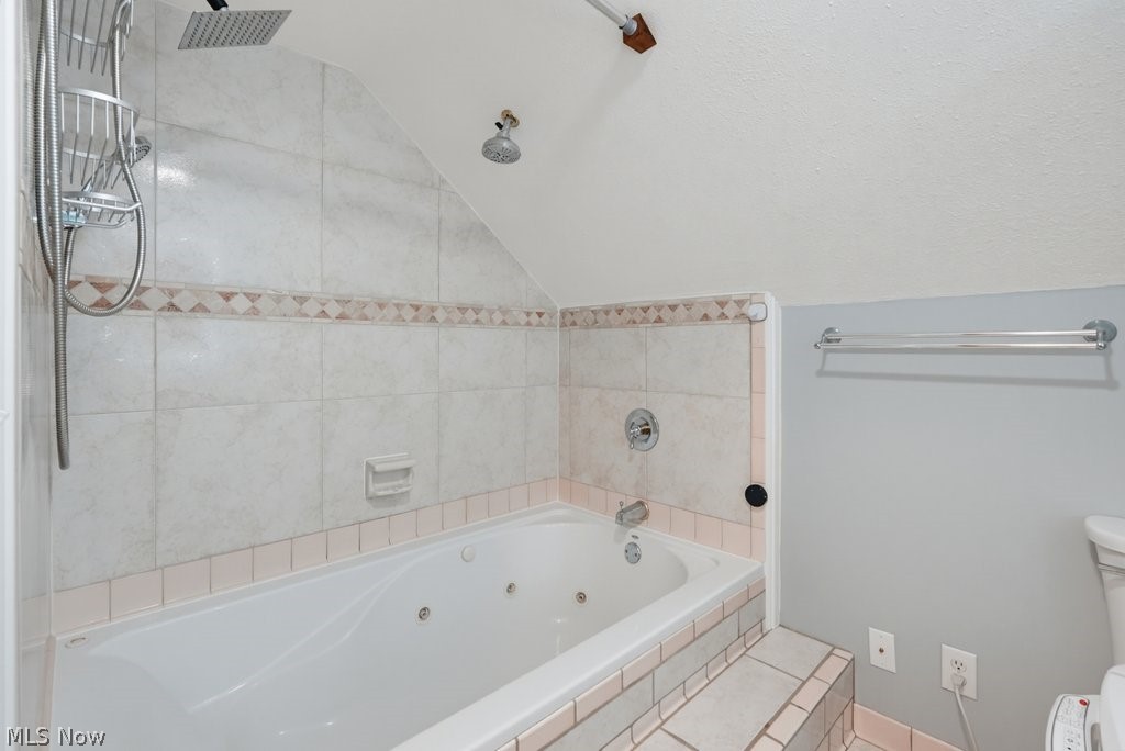 30426 Thomas Street Willowick OH 44095