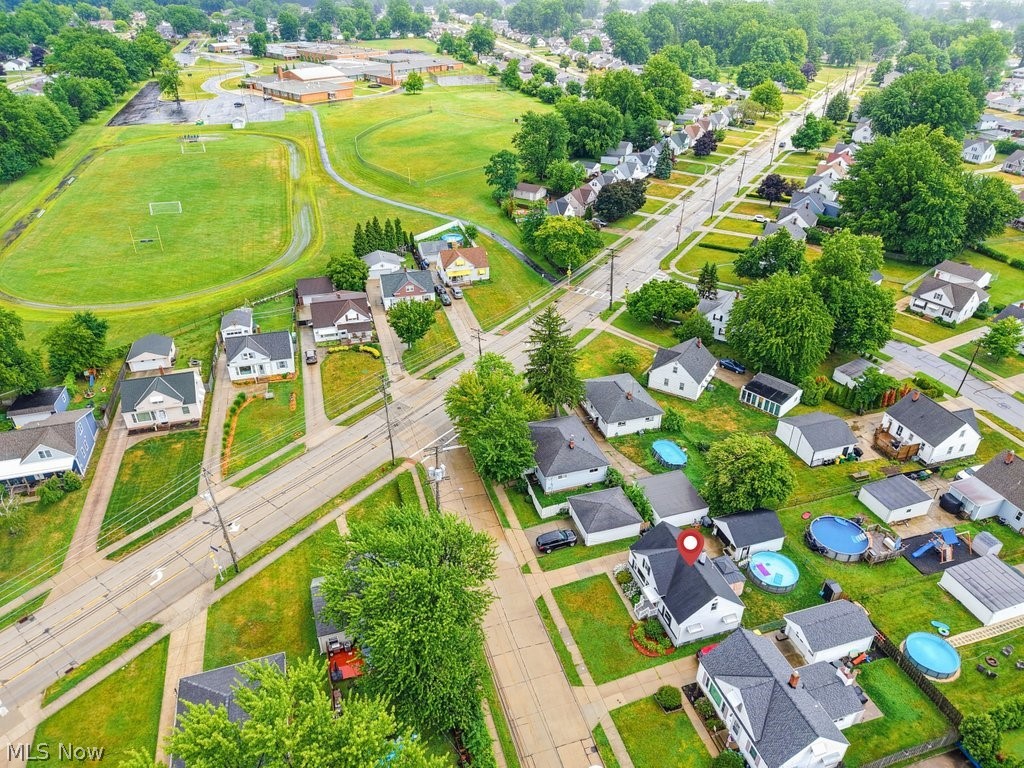 30426 Thomas Street Willowick OH 44095