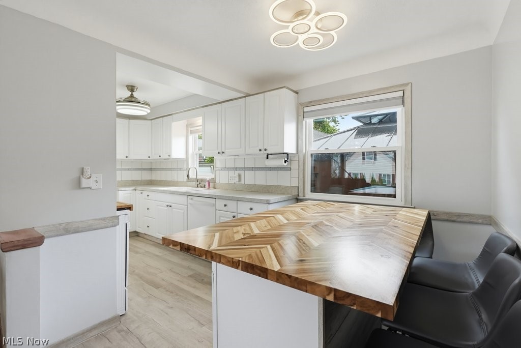 30426 Thomas Street Willowick OH 44095