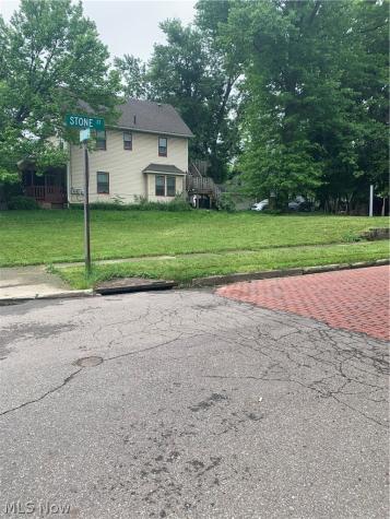 170 Stone Street Akron OH 44305