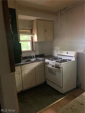 170 Stone Street Akron OH 44305