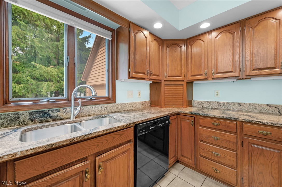 2374 Brigadoon Court Westlake OH 44145