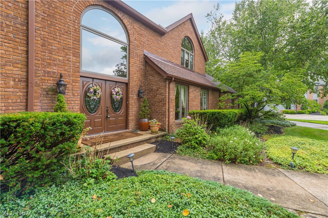2374 Brigadoon Court Westlake OH 44145