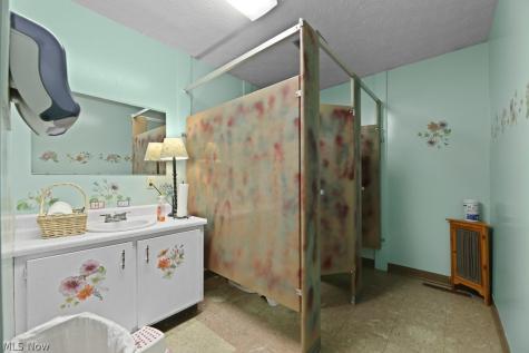 1887 W Beech Street Alliance OH 44601