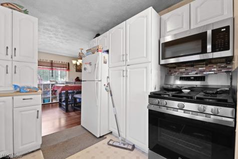 1887 W Beech Street Alliance OH 44601