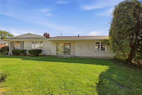 1426 Robbins Avenue Niles OH 44446