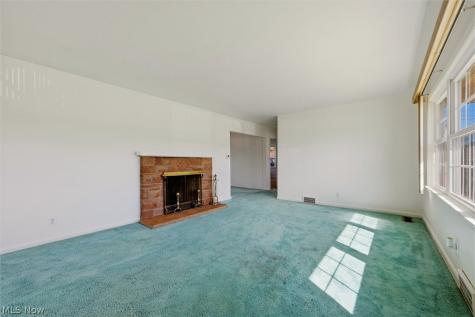 1426 Robbins Avenue Niles OH 44446