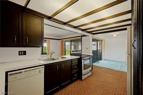 1426 Robbins Avenue Niles OH 44446