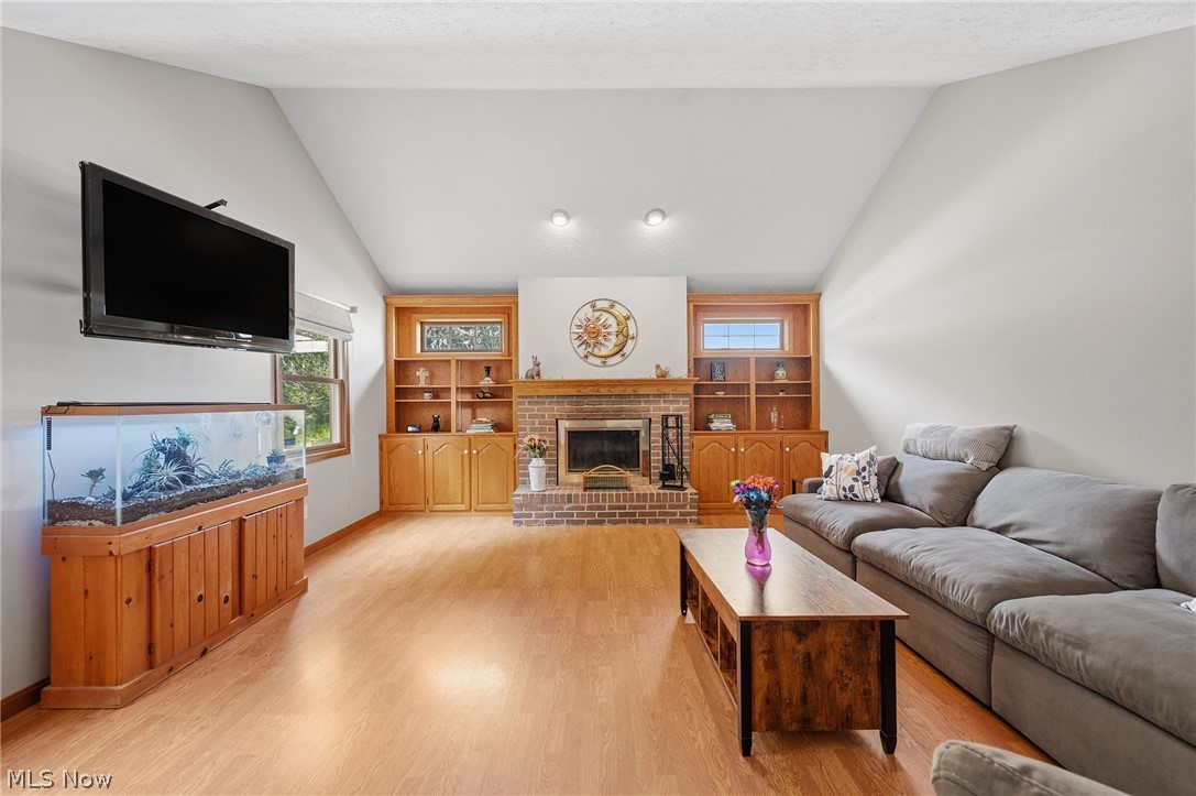 34452 Heatherwood Avenue Avon OH 44011
