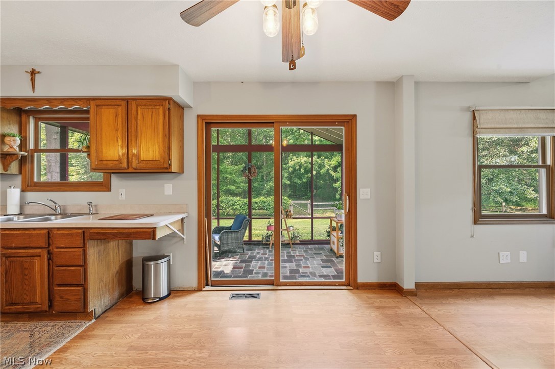 34452 Heatherwood Avenue Avon OH 44011