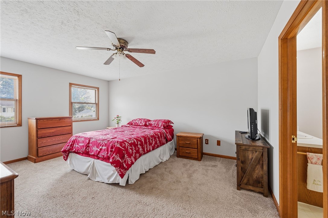 34452 Heatherwood Avenue Avon OH 44011