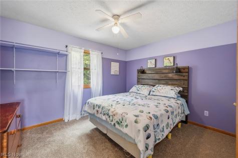 34452 Heatherwood Avenue Avon OH 44011