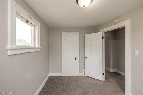 4903 E 93rd Street Garfield Heights OH 44125