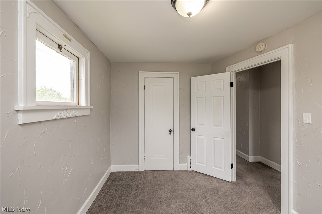 4903 E 93rd Street Garfield Heights OH 44125
