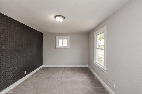 4903 E 93rd Street Garfield Heights OH 44125