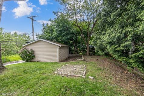 4903 E 93rd Street Garfield Heights OH 44125