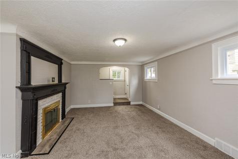 4903 E 93rd Street Garfield Heights OH 44125