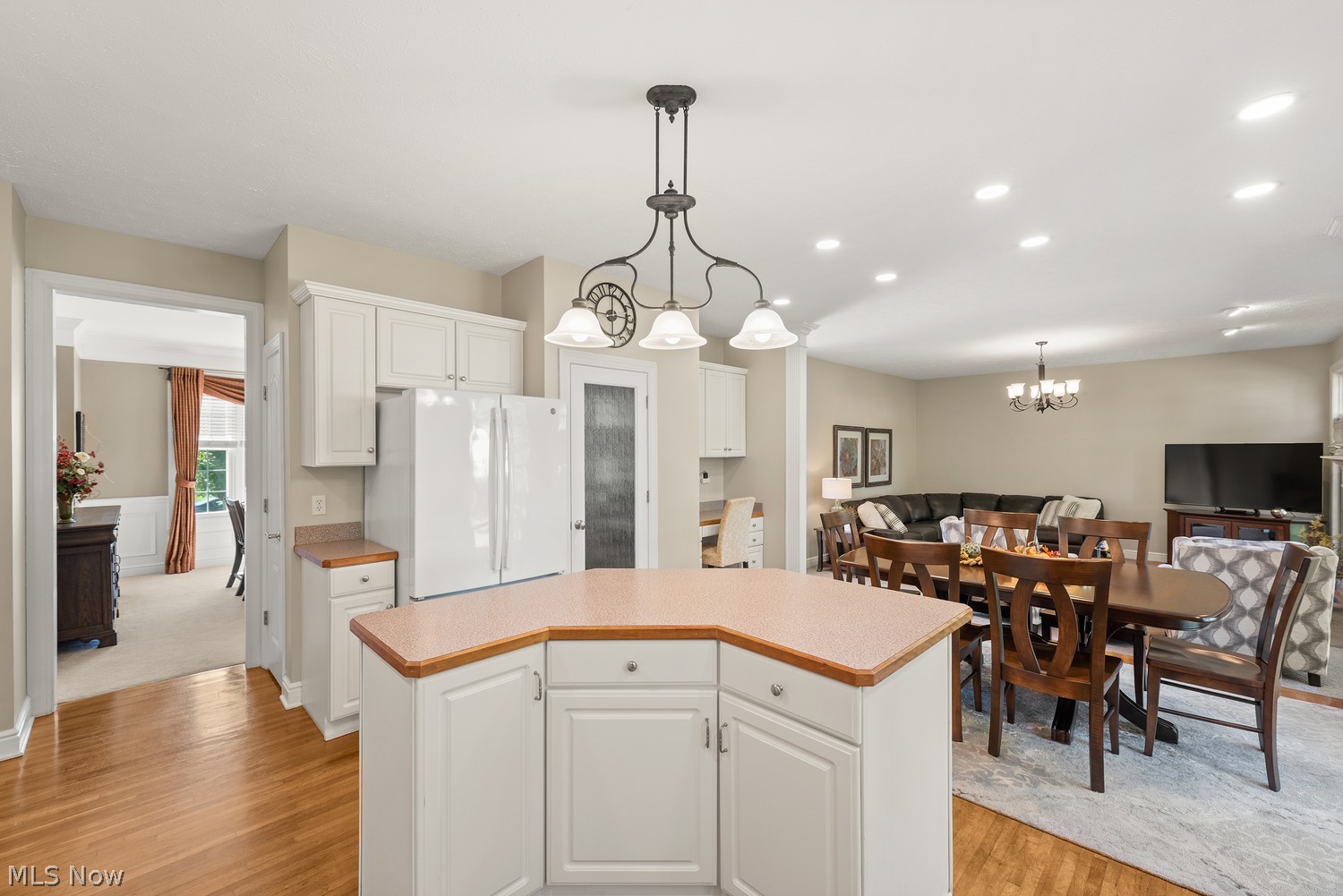 33706 N Fall Lake Drive Avon OH 44011