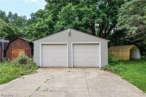 3210 Vanderhoof Road Clinton OH 44216