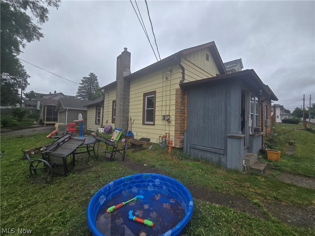 24 Maple Avenue SE Massillon OH 44646
