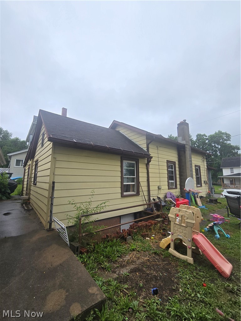 24 Maple Avenue SE Massillon OH 44646