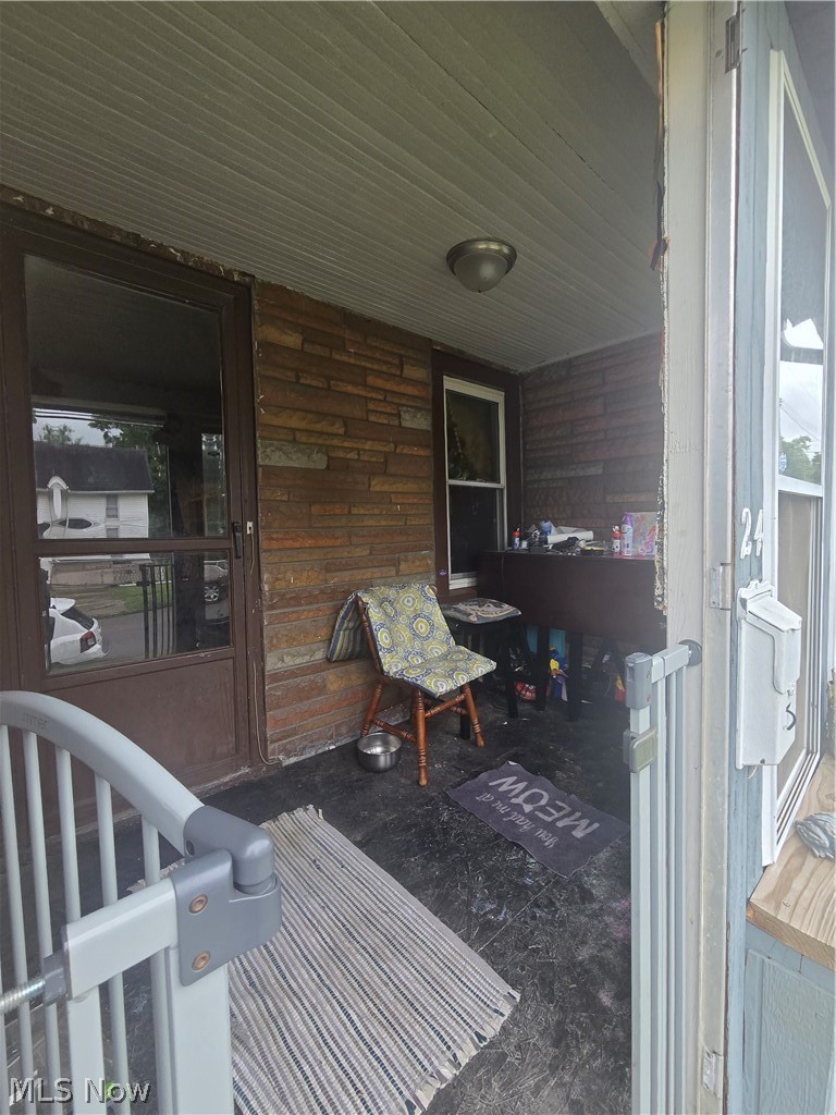 24 Maple Avenue SE Massillon OH 44646
