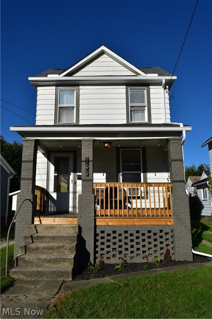 166 17th Street NW Barberton OH 44203