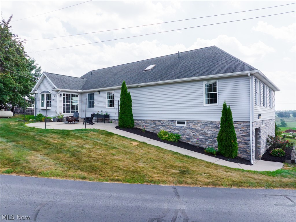 9554 Dover Road Apple Creek OH 44606