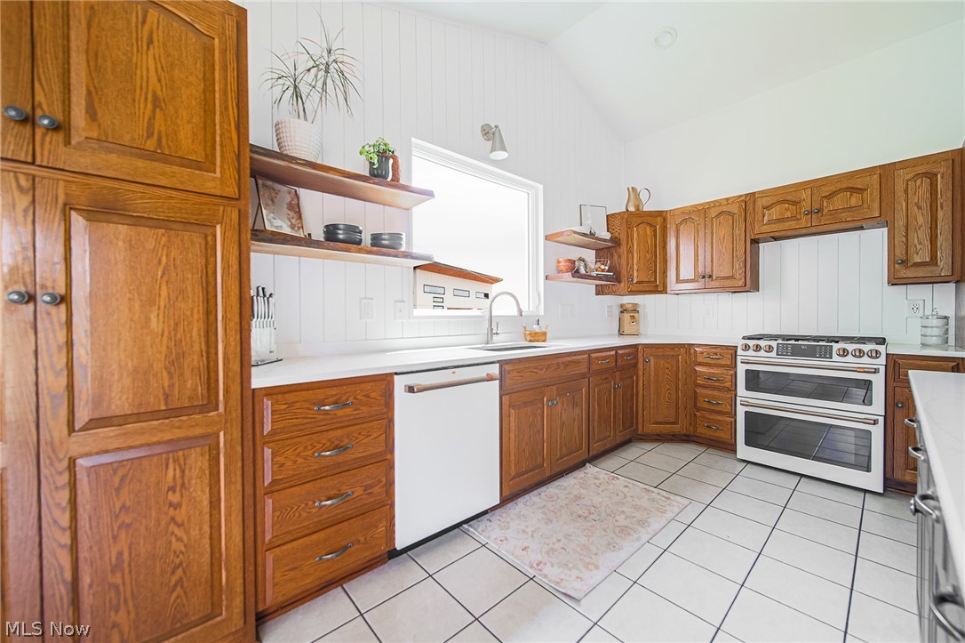 9554 Dover Road Apple Creek OH 44606