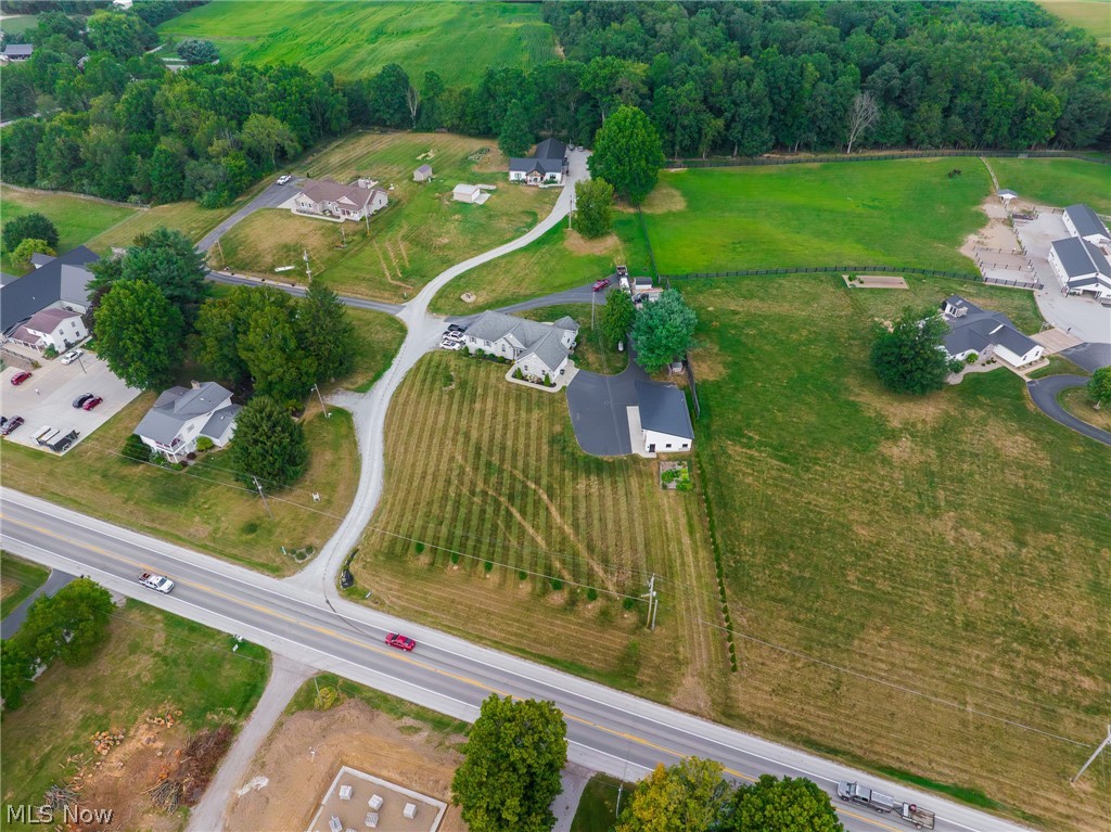 9554 Dover Road Apple Creek OH 44606