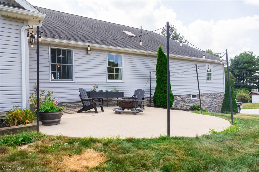 9554 Dover Road Apple Creek OH 44606