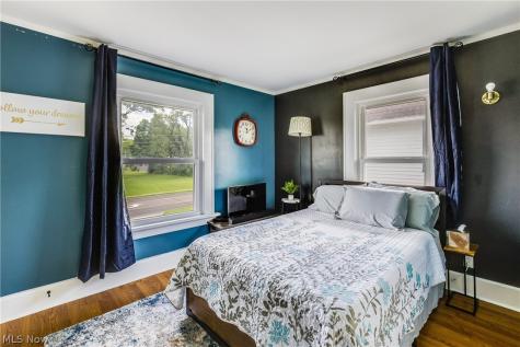 719 Robbins Avenue Niles OH 44446