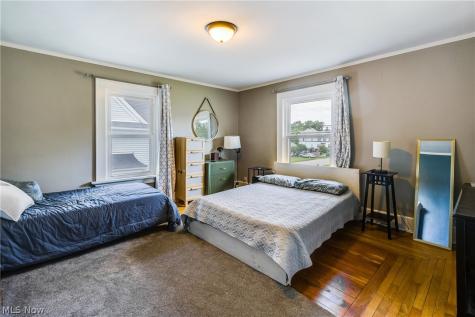 719 Robbins Avenue Niles OH 44446