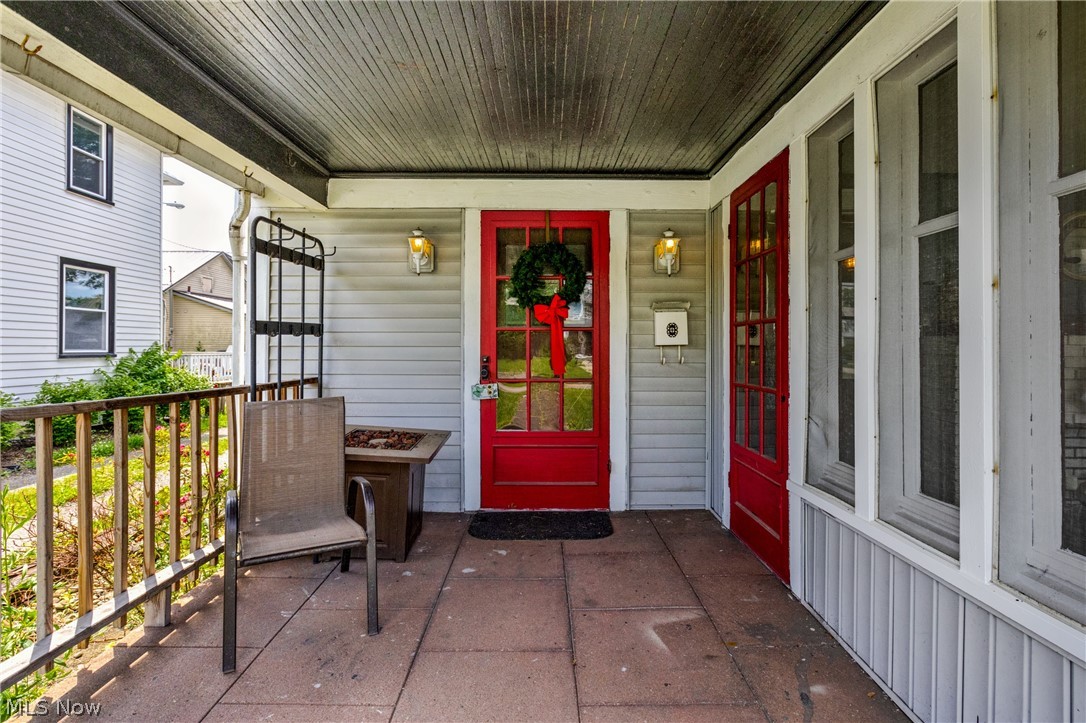 719 Robbins Avenue Niles OH 44446