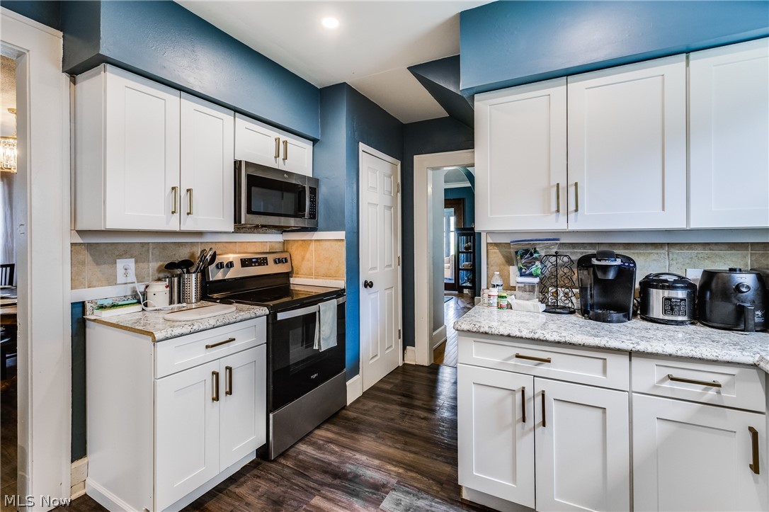 719 Robbins Avenue Niles OH 44446