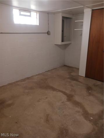 2429 22nd Street NE Canton OH 44705
