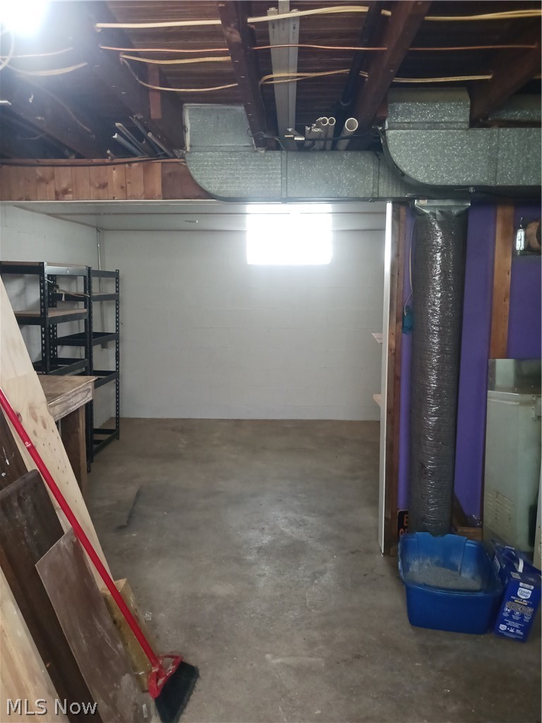 2429 22nd Street NE Canton OH 44705