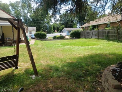 2429 22nd Street NE Canton OH 44705