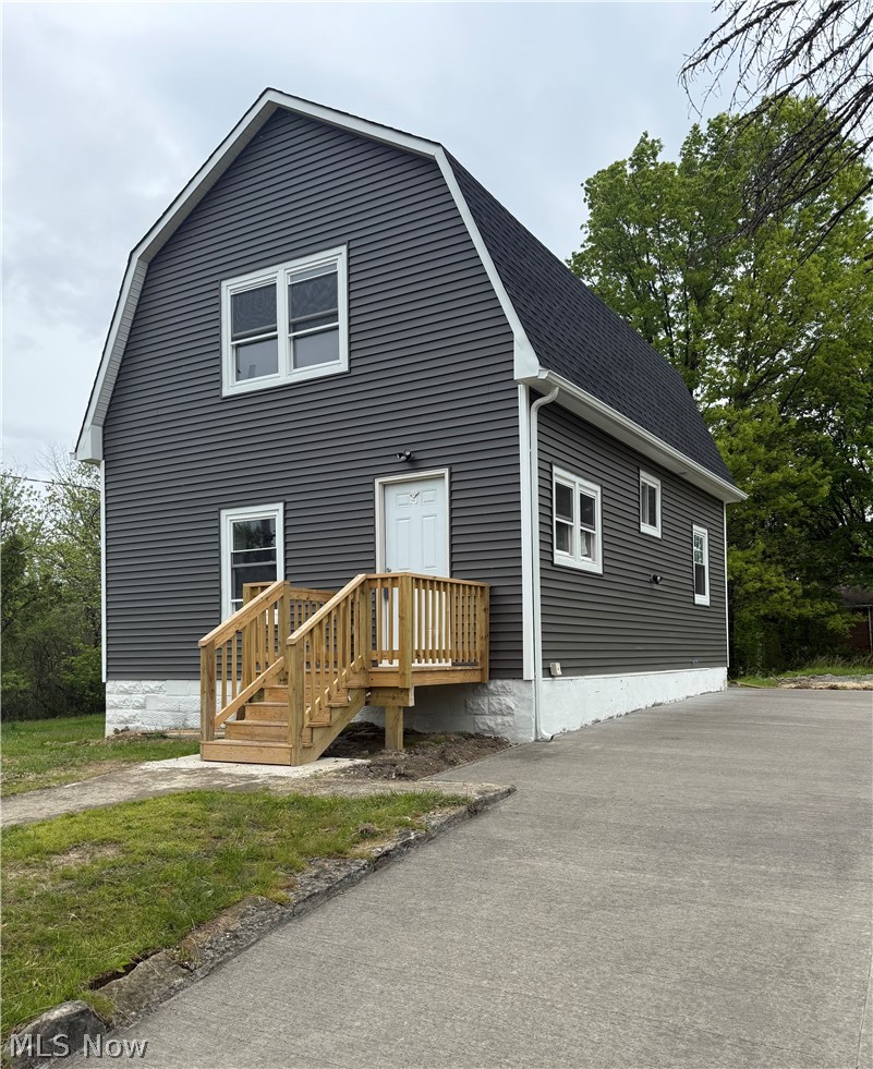418 W Glenaven Avenue Youngstown OH 44511