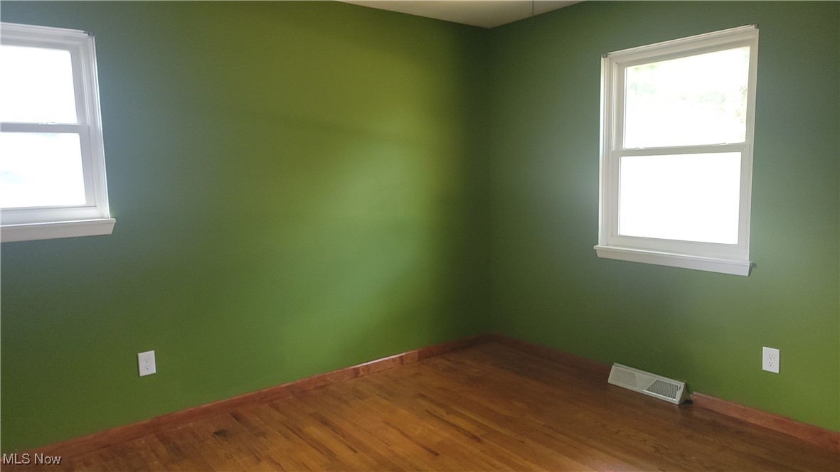 23993 Fairlawn Drive North Olmsted OH 44070