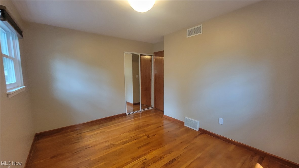 23993 Fairlawn Drive North Olmsted OH 44070