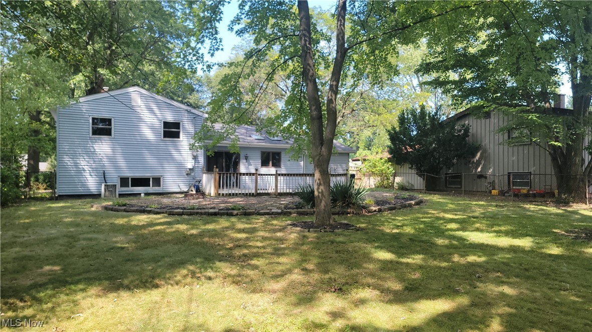 23993 Fairlawn Drive North Olmsted OH 44070