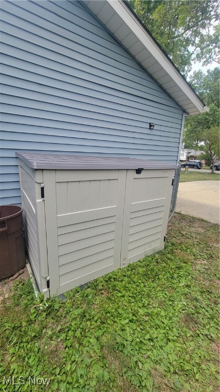 23993 Fairlawn Drive North Olmsted OH 44070