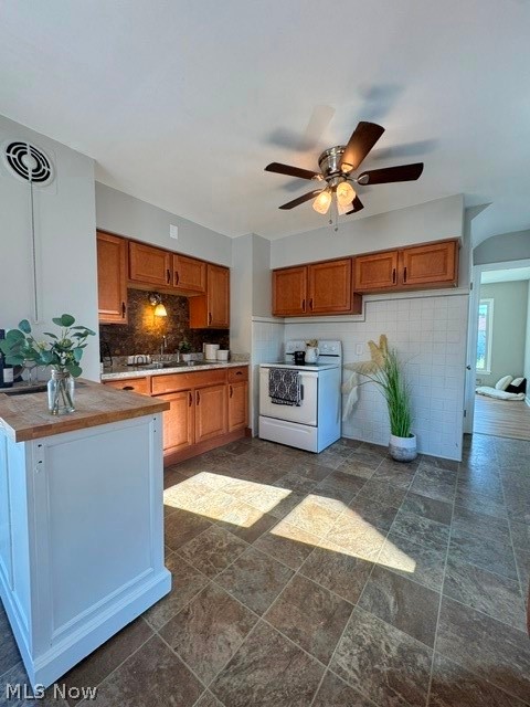 715 E Catawba Avenue Akron OH 44306