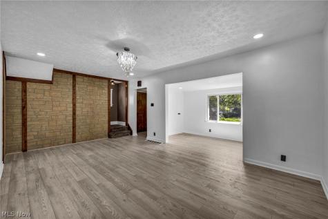 6758 Orchard Boulevard Parma Heights OH 44130