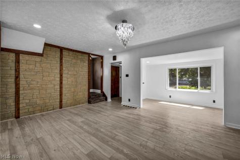 6758 Orchard Boulevard Parma Heights OH 44130