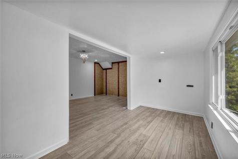 6758 Orchard Boulevard Parma Heights OH 44130